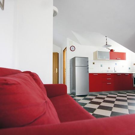 Apartments Ida קרס מראה חיצוני תמונה